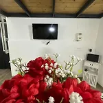 Aurora House Διαμέρισμα *