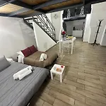 Διαμέρισμα Aurora House *