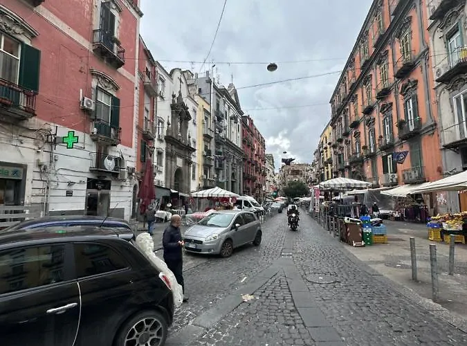 Aurora House 아파트 *