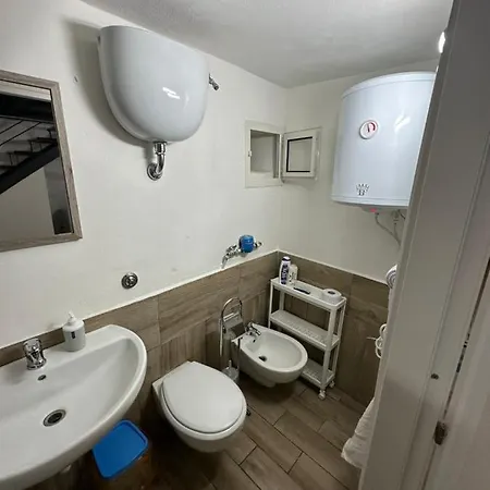 Aurora House * Νάπολη