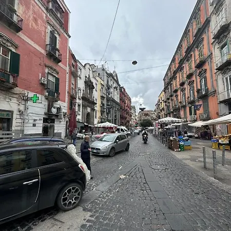 Aurora House Διαμέρισμα *