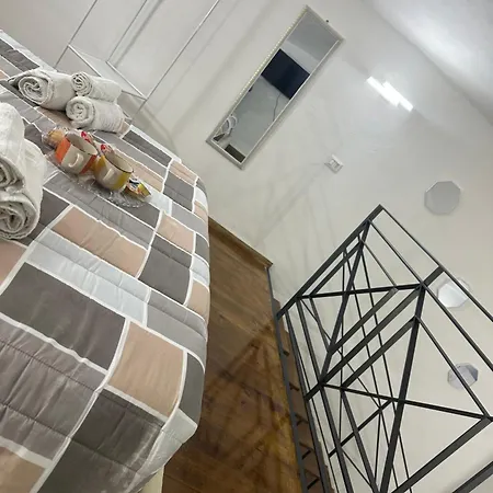 Aurora House Apartmán
