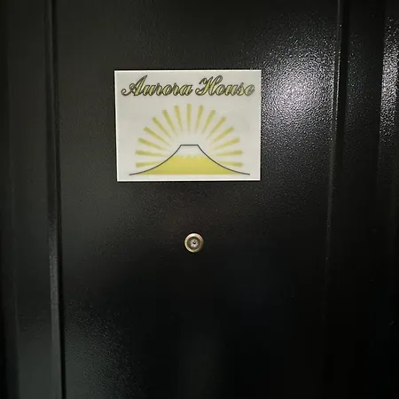 Aurora House * Νάπολη