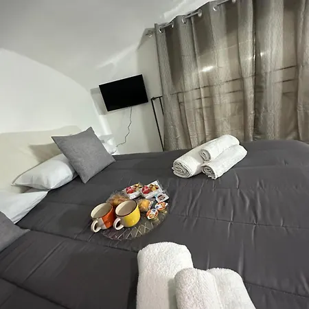 Aurora House * Νάπολη