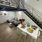 Aurora House דירה נאפולי