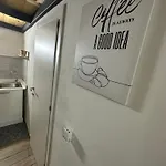 Aurora House דירה *