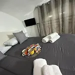 Aurora House * Neapol