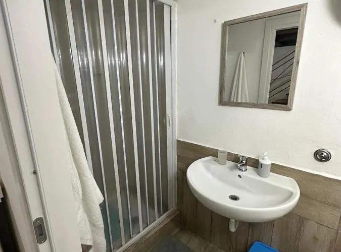 Aurora House דירה *