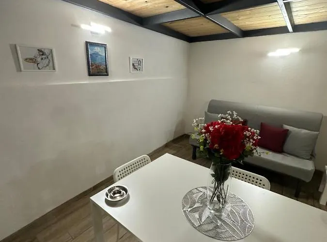 דירה Aurora House